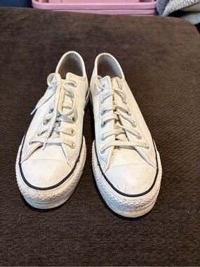 Converse White LEATHER Low-Top Canvas Sneakers